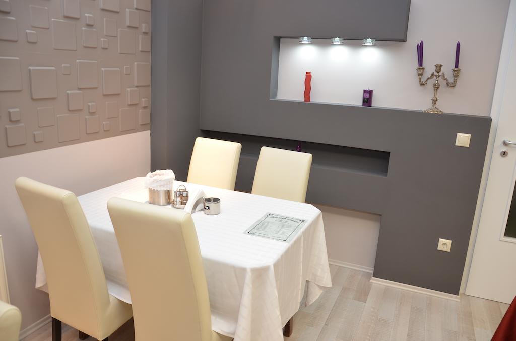 Szieszta Panzio Bed & Breakfast Sárvár Екстериор снимка